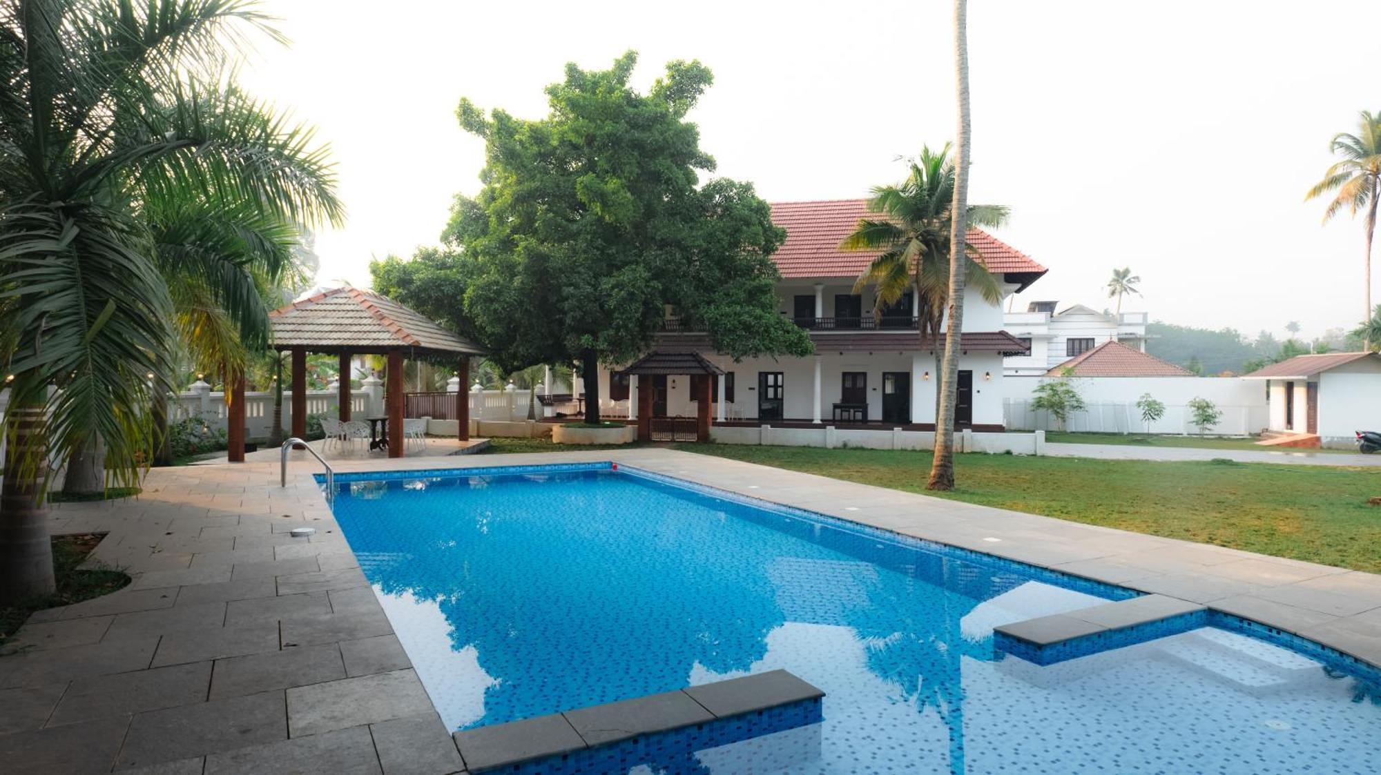 Tamarind Heritage Holiday Home Angamaly Exterior photo